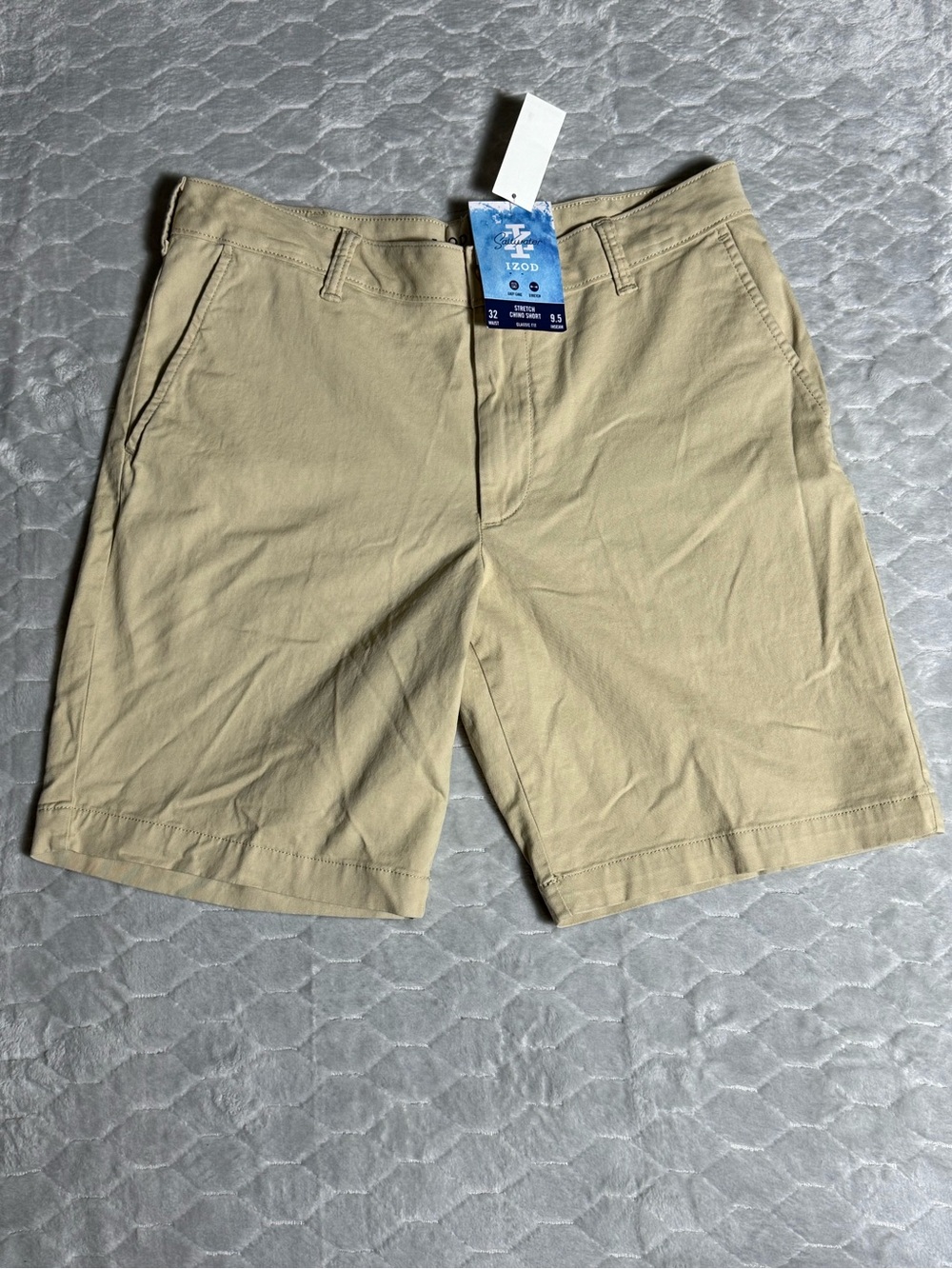 NWT IZOD Saltwater Stretch Chino Shorts 32 Pale Khaki Golf Casual